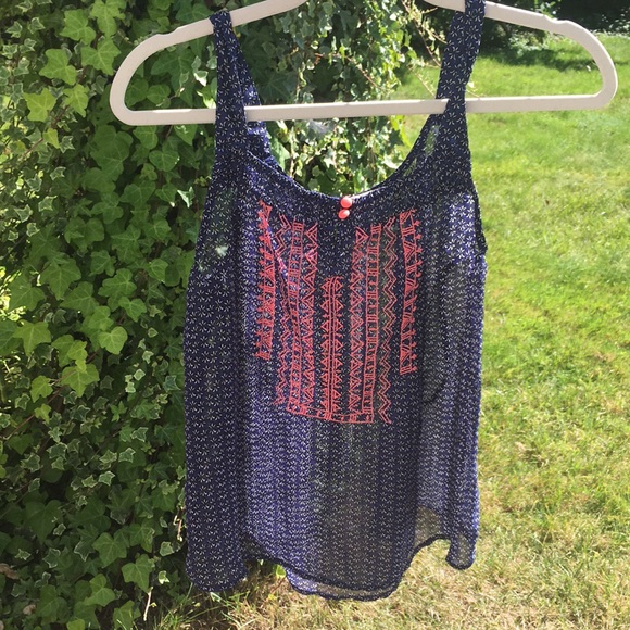 Sheer flowy tank top - Picture 1 of 3